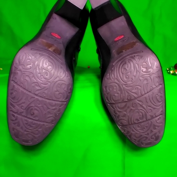 Black Leather Ankle Boots (Booties) by Clark's - Picture 5 of 6